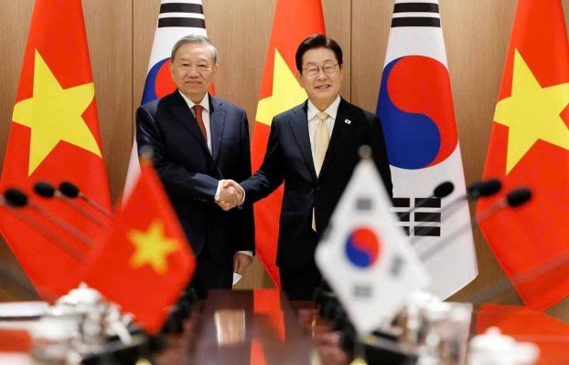 전략적 미래 지향 협력의 기반 강화